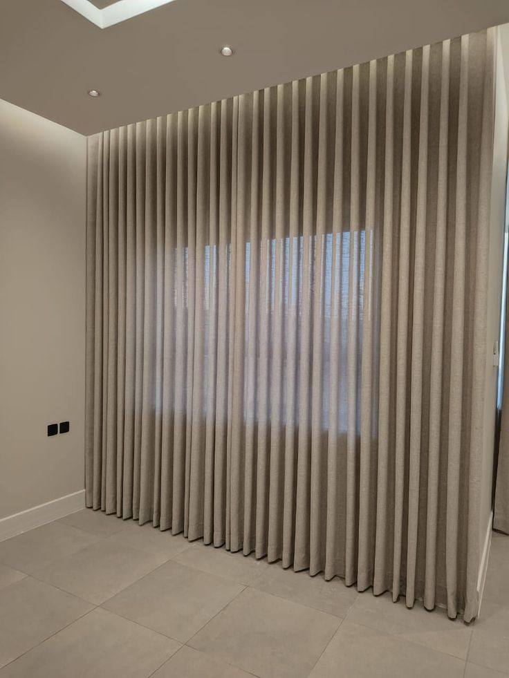 Five Star Curtains - Custom Curtains , Blinds and Upholstery 