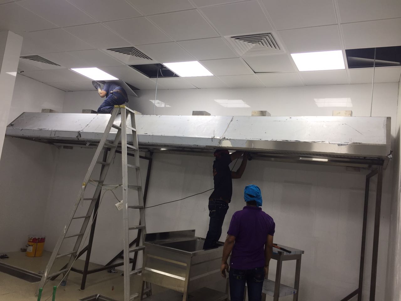 Dar Al Kanz – Stainless Steel Fabrication and Welding