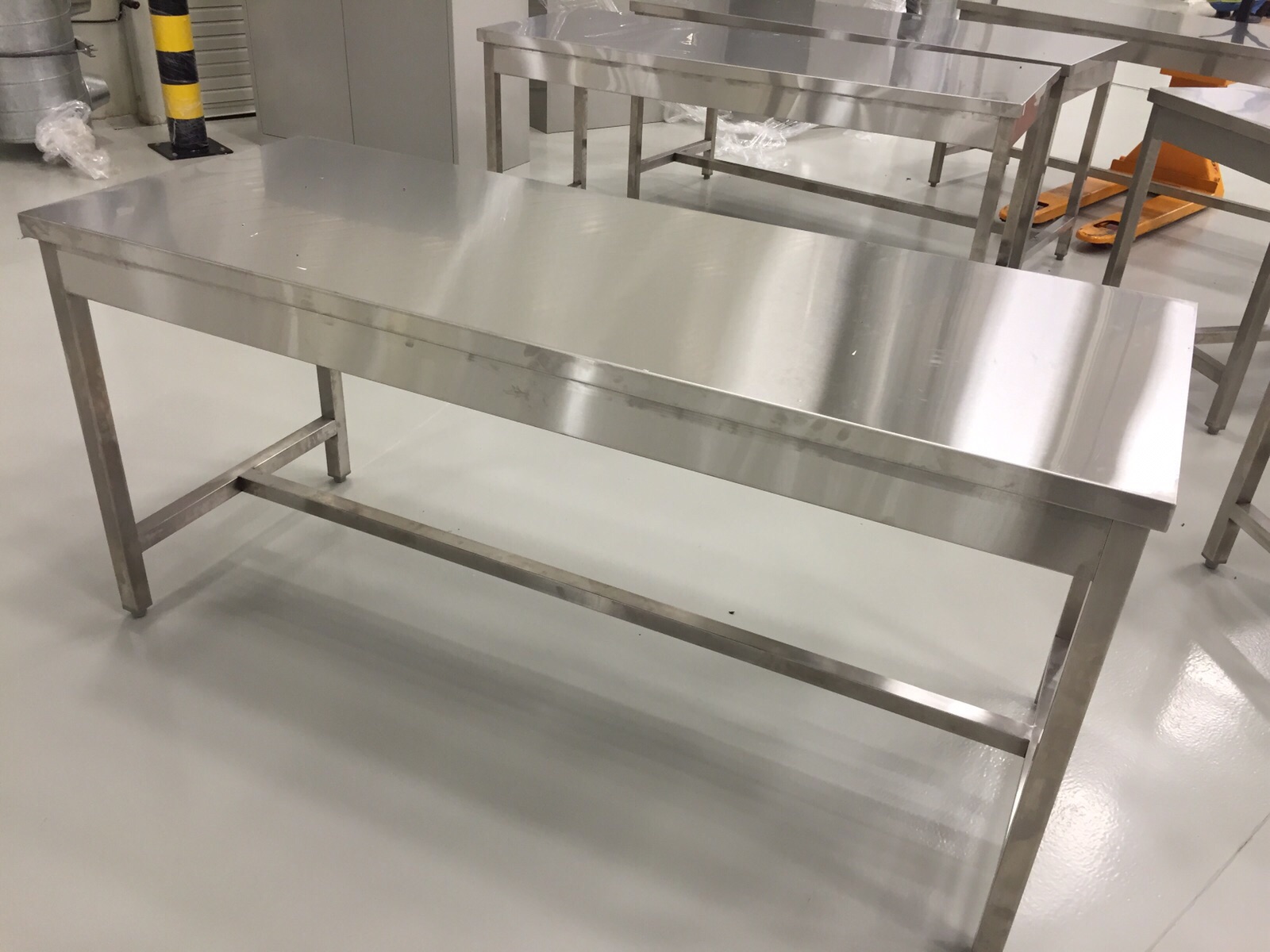 Dar Al Kanz – Stainless Steel Fabrication and Welding